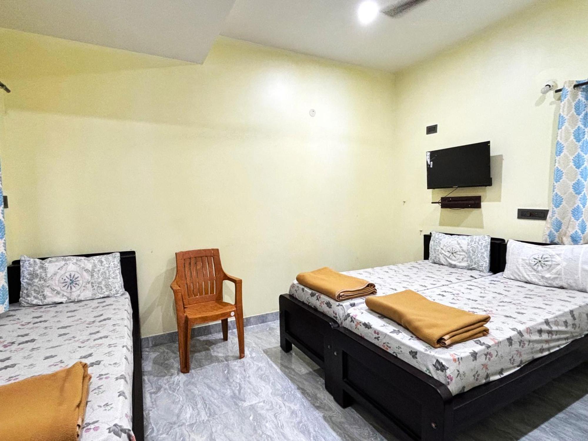 Sri Siri Lodge And Hotel Chikmagalūr エクステリア 写真