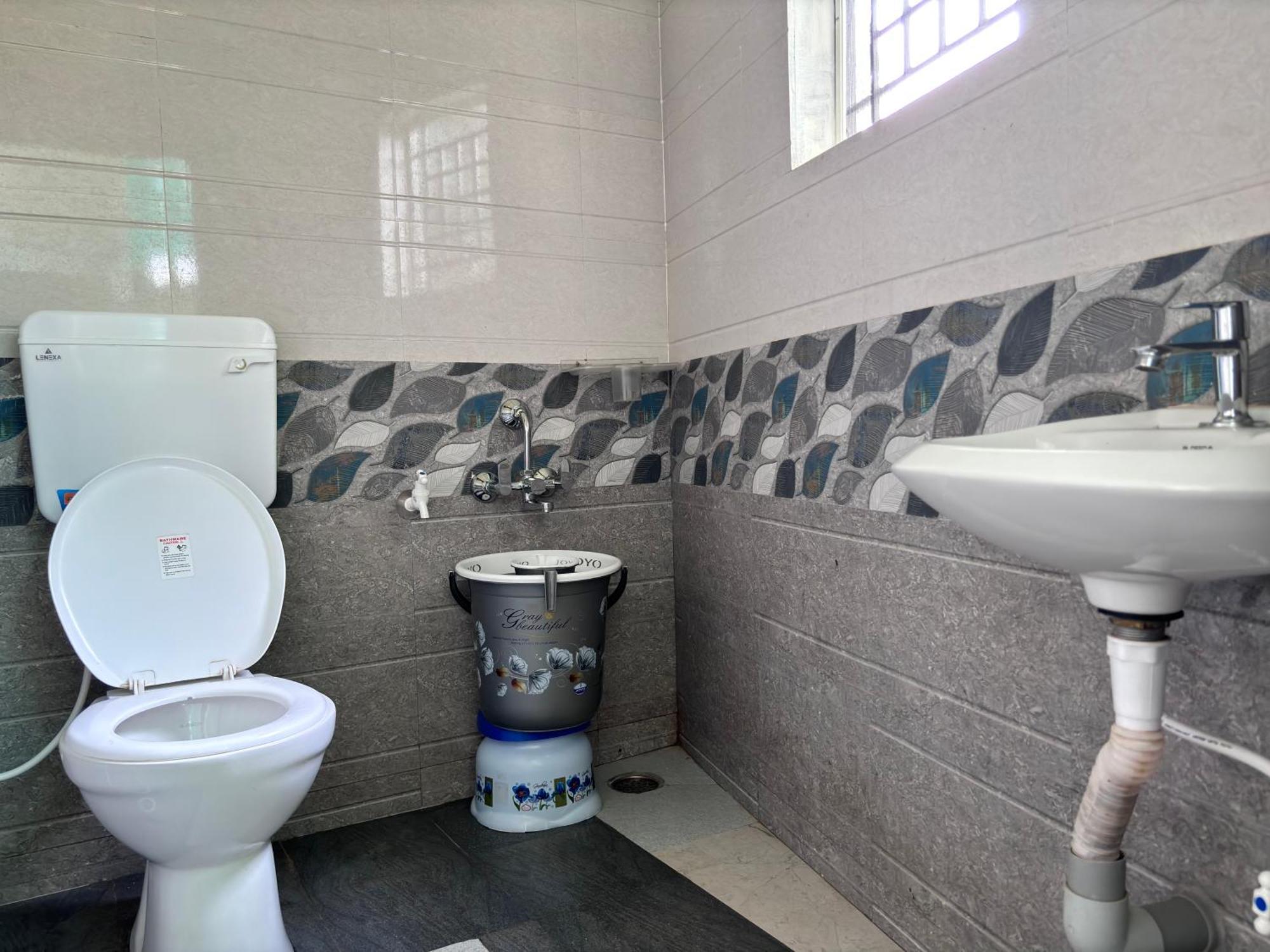 Sri Siri Lodge And Hotel Chikmagalūr エクステリア 写真